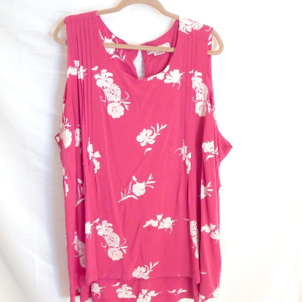 Pink floral sleeveless top - 5x